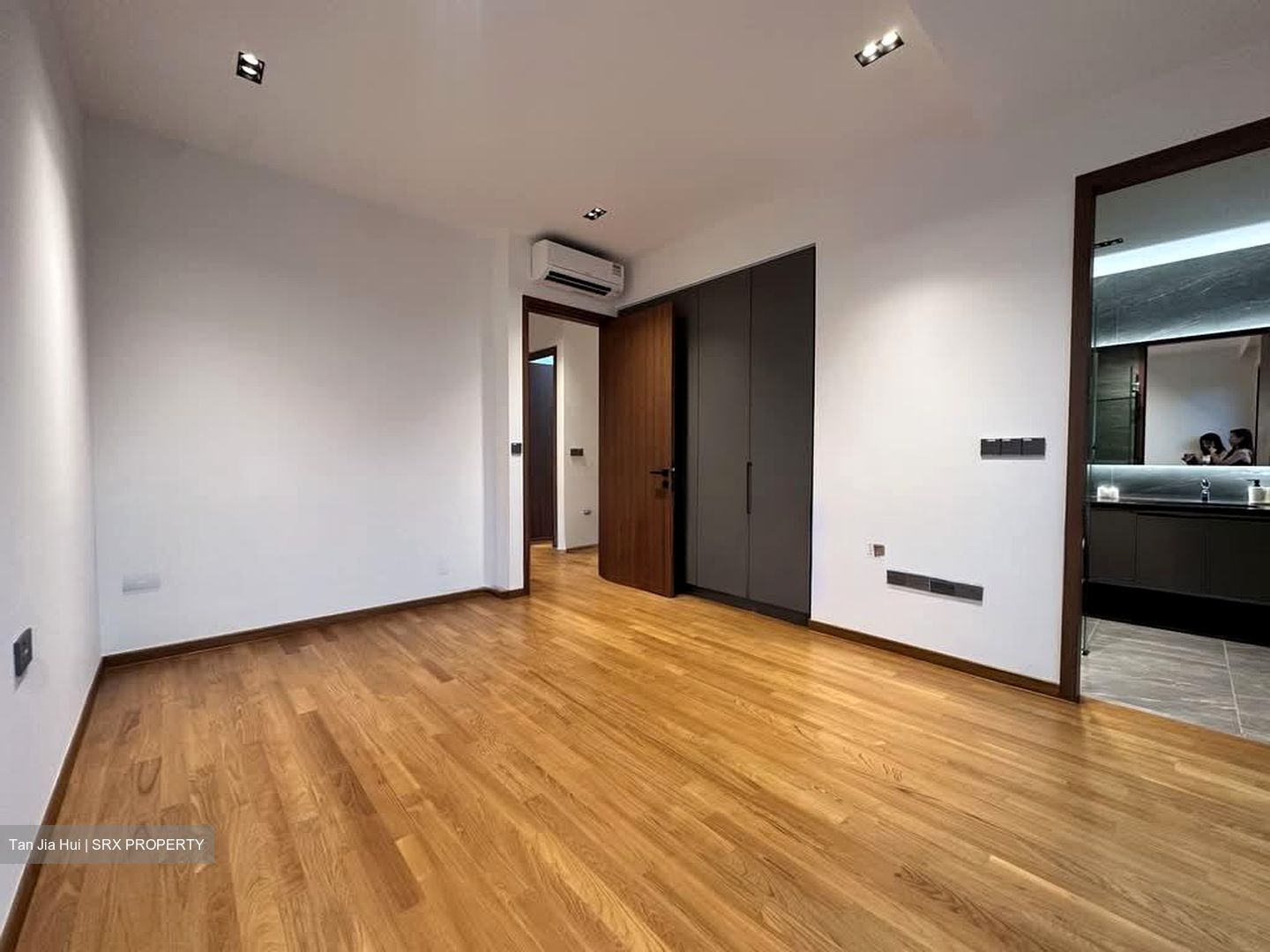 Sembawang Straits Estate (D27), Terrace #569125741